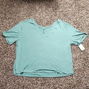 Auden | Women's Light Green V-Neck Top